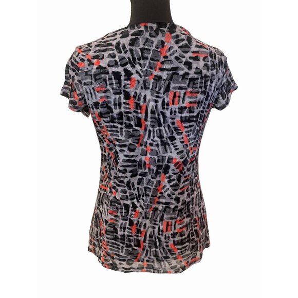 short sleeve v-neck printed top black white and peach sz Small front twist detai - Picture 4 of 6